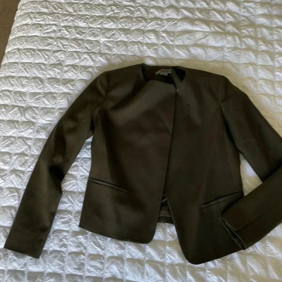 Vince Olive wool crop blazer jacket - Picture 3 of 9